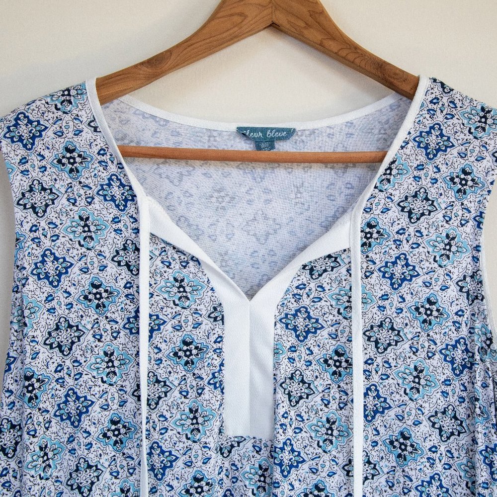 Fleur Bleue Moroccan Pattern Sleeveless Tassel Top - Picture 2 of 8